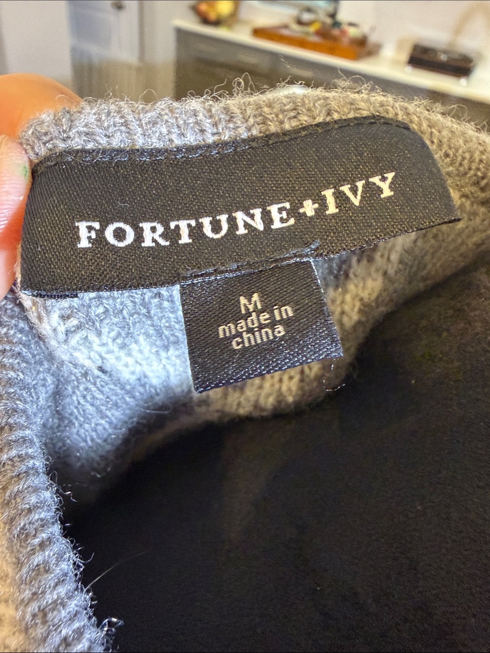 Open-Front Gray & White Diamond Knit Cardigan - Picture 2 of 6